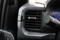 Ford F-150 XLT 4WD SuperCrew 5.5' Box 2026