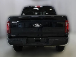 Ford F-150 XLT 4WD SuperCrew 5.5' Box 2026