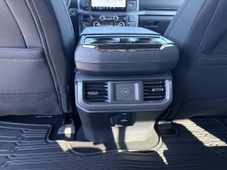 Ford F-150 XLT 4WD SuperCrew 5.5' Box 2025