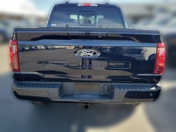 Ford F-150 XLT 4WD SuperCrew 5.5' Box 2026