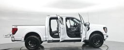 Ford F-150 XLT 4WD SuperCrew 5.5' Box 2025