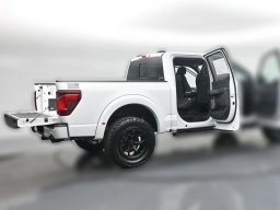 Ford F-150 XLT 4WD SuperCrew 5.5' Box 2025