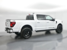 Ford F-150 XLT 4WD SuperCrew 5.5' Box 2025