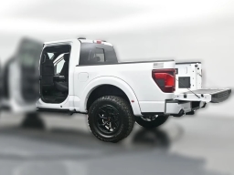 Ford F-150 XLT 4WD SuperCrew 5.5' Box 2025