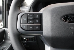 Ford F-150 XLT 4WD SuperCrew 5.5' Box 2026