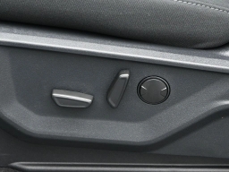 Ford F-150 XLT 4WD SuperCrew 5.5' Box 2026