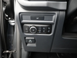 Ford F-150 XLT 4WD SuperCrew 5.5' Box 2026