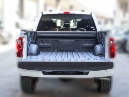 Ford F-150 XLT 4WD SuperCrew 6.5' Box 2026