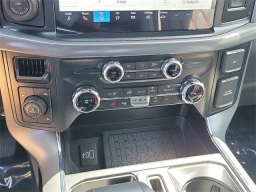 Ford F-150 XLT 4WD SuperCrew 5.5' Box 2025