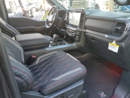 Ford F-150 XLT 4WD SuperCrew 5.5' Box 2025