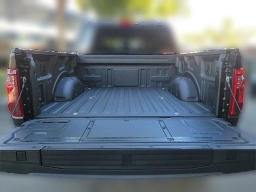 Ford F-150 XLT 4WD SuperCrew 5.5' Box 2025