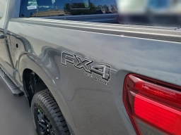 Ford F-150 XLT 4WD SuperCrew 5.5' Box 2026