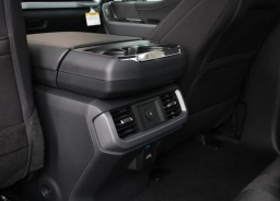 Ford F-150 XLT 4WD SuperCrew 5.5' Box 2026