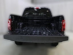 Ford F-150 XLT 4WD SuperCrew 5.5' Box 2026