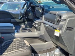 Ford F-150 XLT 4WD SuperCrew 5.5' Box 2025