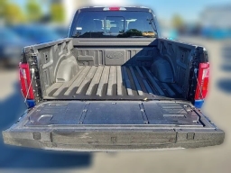 Ford F-150 XLT 4WD SuperCrew 5.5' Box 2025