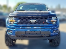 Ford F-150 XLT 4WD SuperCrew 5.5' Box 2025