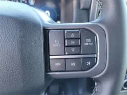 Ford F-150 XLT 4WD SuperCrew 5.5' Box 2025