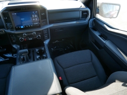 Ford F-150 XLT 4WD SuperCrew 5.5' Box 2025