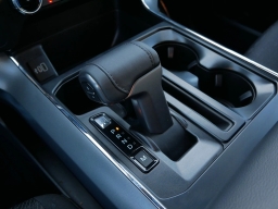 Ford F-150 XLT 4WD SuperCrew 5.5' Box 2025