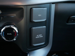 Ford F-150 XLT 4WD SuperCrew 5.5' Box 2025