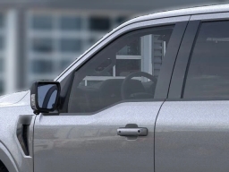 Ford F-150 XLT 4WD SuperCrew 5.5' Box 2025