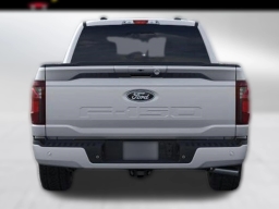 Ford F-150 XLT 4WD SuperCrew 5.5' Box 2026