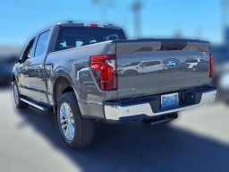 Ford F-150 XLT 4WD SuperCrew 5.5' Box 2026