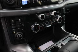 Ford F-150 XLT 4WD SuperCrew 5.5' Box 2026