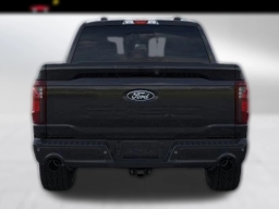 Ford F-150 XLT 4WD SuperCrew 5.5' Box 2026