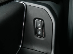 Ford F-150 XLT 4WD SuperCrew 5.5' Box 2025