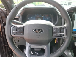 Ford F-150 XLT 4WD SuperCrew 6.5' Box 2026