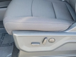 Ford F-150 XLT 4WD SuperCrew 5.5' Box 2025