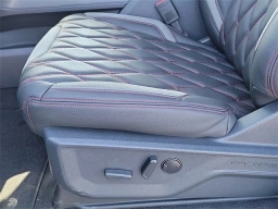 Ford F-150 XLT 4WD SuperCrew 5.5' Box 2025