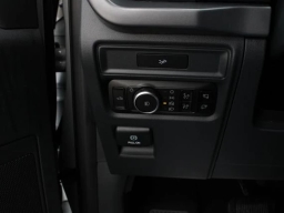 Ford F-150 XLT 4WD SuperCrew 5.5' Box 2026