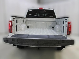 Ford F-150 XLT 4WD SuperCrew 5.5' Box 2026