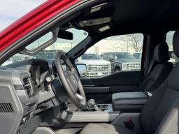 Ford F-150 XLT 4WD SuperCrew 5.5' Box 2025