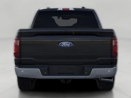 Ford F-150 XLT 4WD SuperCrew 5.5' Box 2026