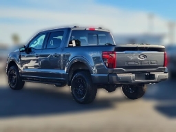 Ford F-150 XLT 4WD SuperCrew 5.5' Box 2026