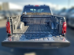 Ford F-150 XLT 4WD SuperCrew 5.5' Box 2026