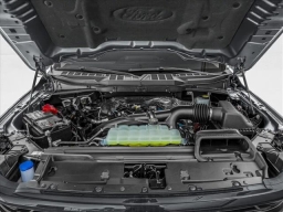 Ford F-150 XLT 4WD SuperCrew 5.5' Box 2026