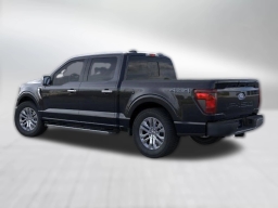 Ford F-150 XLT 4WD SuperCrew 5.5' Box 2026