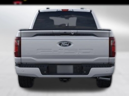 Ford F-150 XLT 4WD SuperCrew 5.5' Box 2026