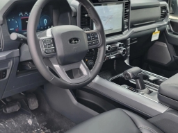 Ford F-150 XLT 4WD SuperCrew 5.5' Box 2025