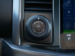 Ford F-150 XLT 4WD SuperCrew 5.5' Box 2025