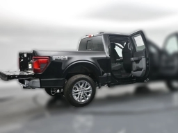 Ford F-150 XLT 4WD SuperCrew 5.5' Box 2025