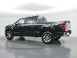 Ford F-150 XLT 4WD SuperCrew 5.5' Box 2025