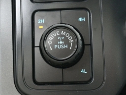 Ford F-150 XLT 4WD SuperCrew 5.5' Box 2025