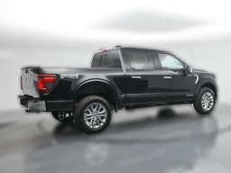 Ford F-150 XLT 4WD SuperCrew 5.5' Box 2025