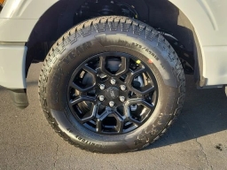 Ford F-150 XLT 4WD SuperCrew 5.5' Box 2026